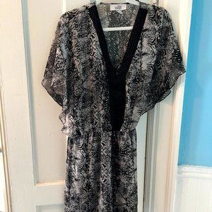 Belle badgley mischka blouse